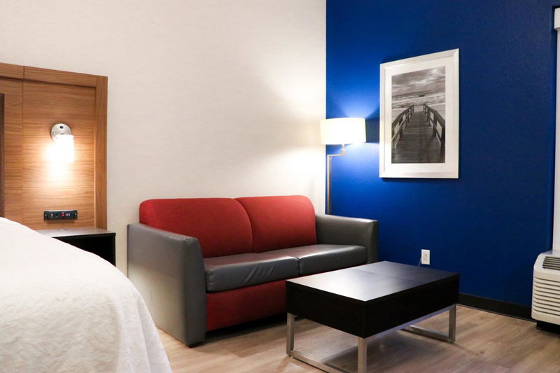 Days Inn & Suites by Wyndham Fort Myers Near JetBlue Park, Gateway, United States