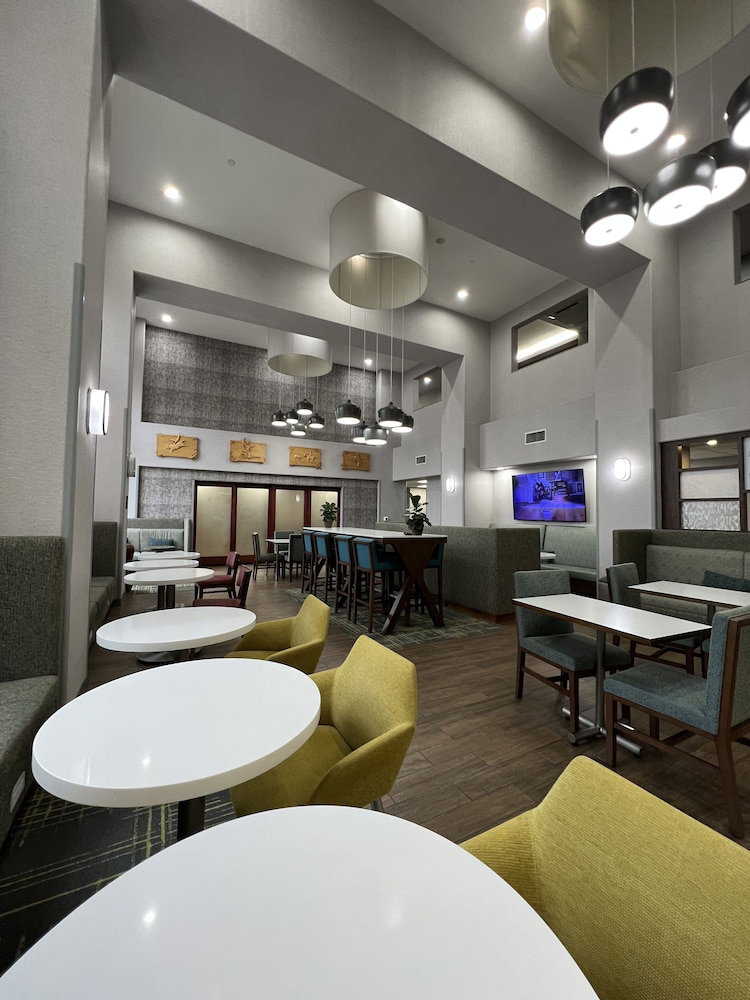 Hampton Inn & Suites Chico, United States