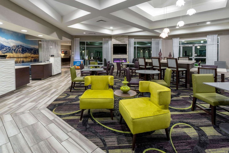 La Quinta by Wyndham Denver Boulder - Louisville, Louisville, United States
