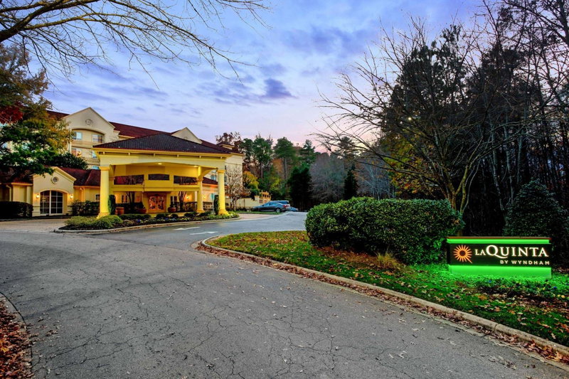 La Quinta by Wyndham Raleigh Crabtree, Raleigh, United States