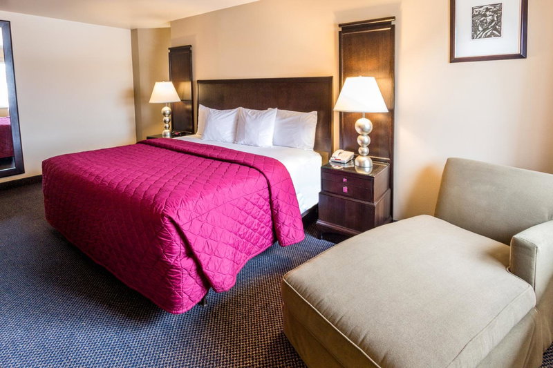 Cedars Inn, Wenatchee, United States