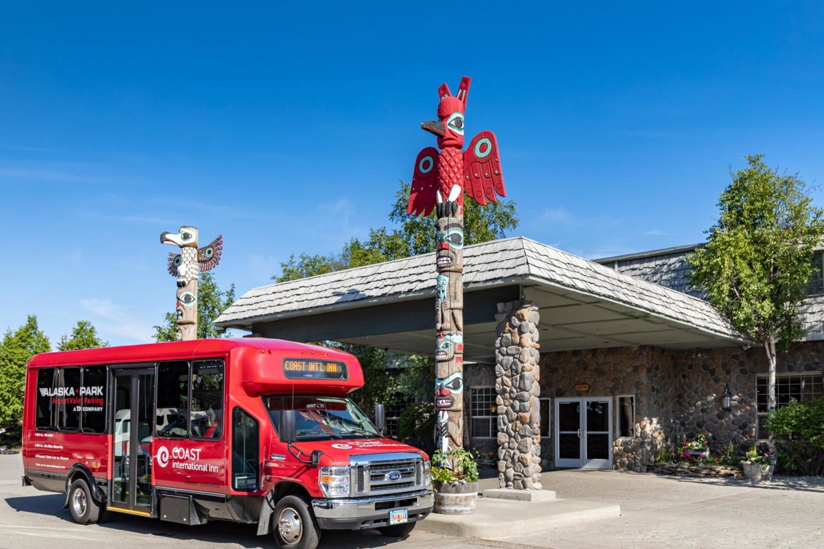 Coast Inn at Lake Hood, United States