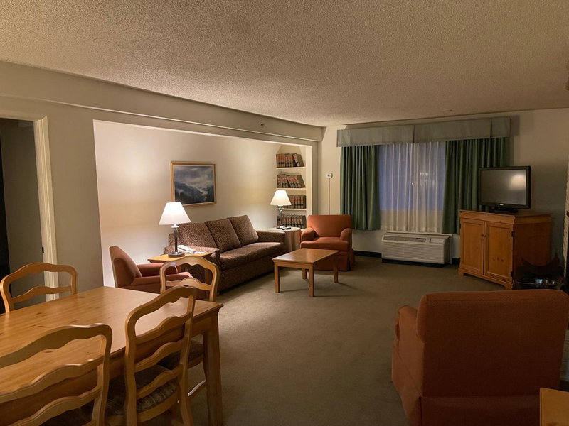 Coast Inn at Lake Hood, Anchorage, United States