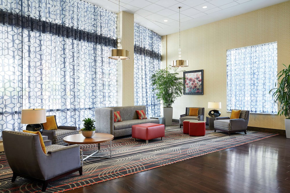 Hotel · Hampton Inn & Suites Chicago/Mt. Prospect, Mount Prospect