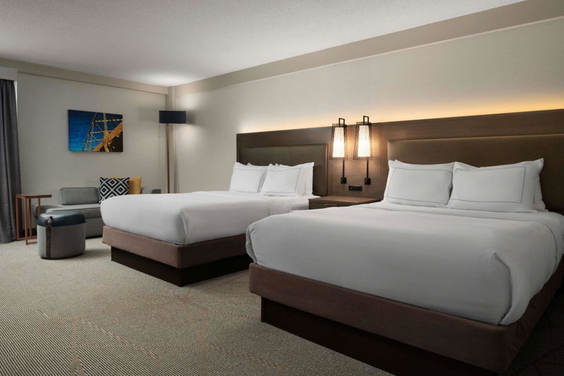 DoubleTree by Hilton Pittsburgh Airport, Moon Township, United States