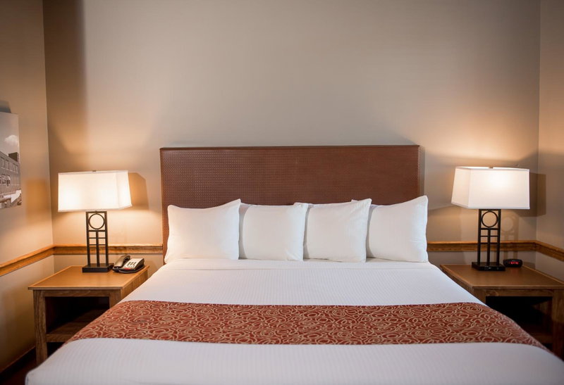 Cork Factory Hotel, Lancaster, United States