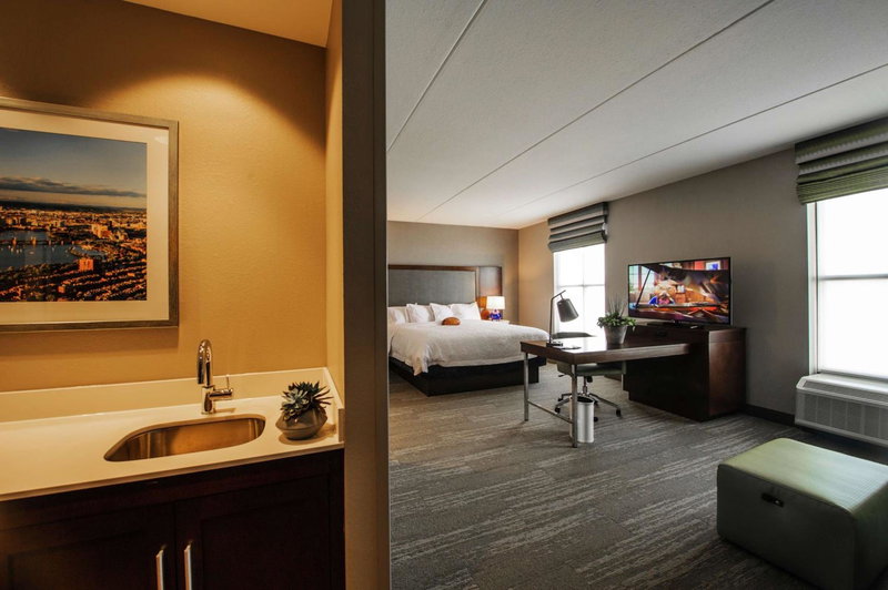Hampton Inn & Suites/Foxborough/Mansfield, Foxborough, United States