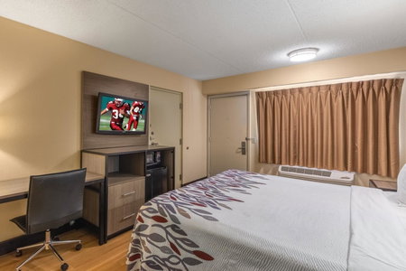Red Roof Inn Kalamazoo West - Western Michigan U, Kalamazoo, United States