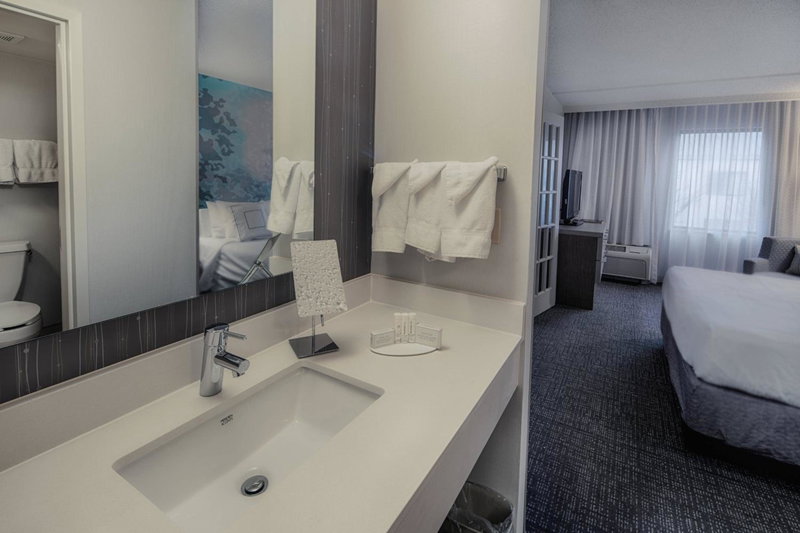 Courtyard by Marriott Dallas DFW Airport North/Irving, Irving, United States