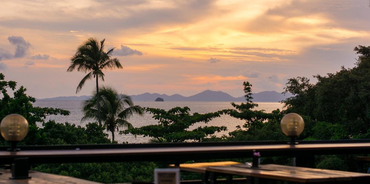 Hotel · Balcony Party Hostel - 18-40, Ao Nang Beach