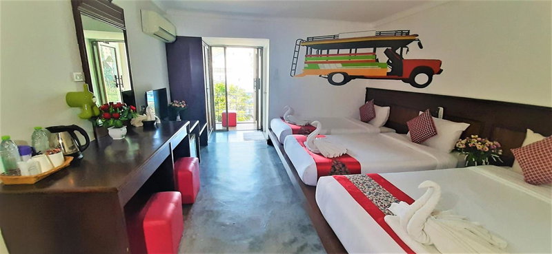 D2 lamoon resotel, Phuket Town, Thailand