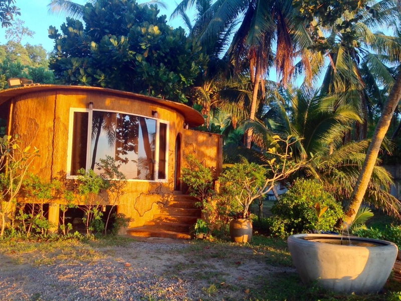 Ban Tawansongfa, Lang Suan, Thailand