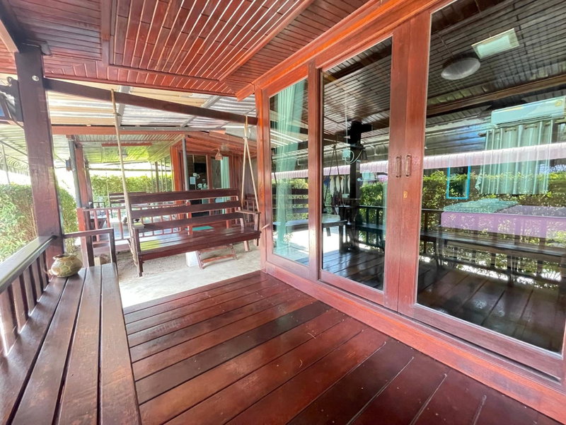 Ruen Orathai Resort, Prachuap Khiri Khan, Thailand