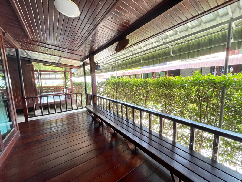 Ruen Orathai Resort, Prachuap Khiri Khan, Thailand