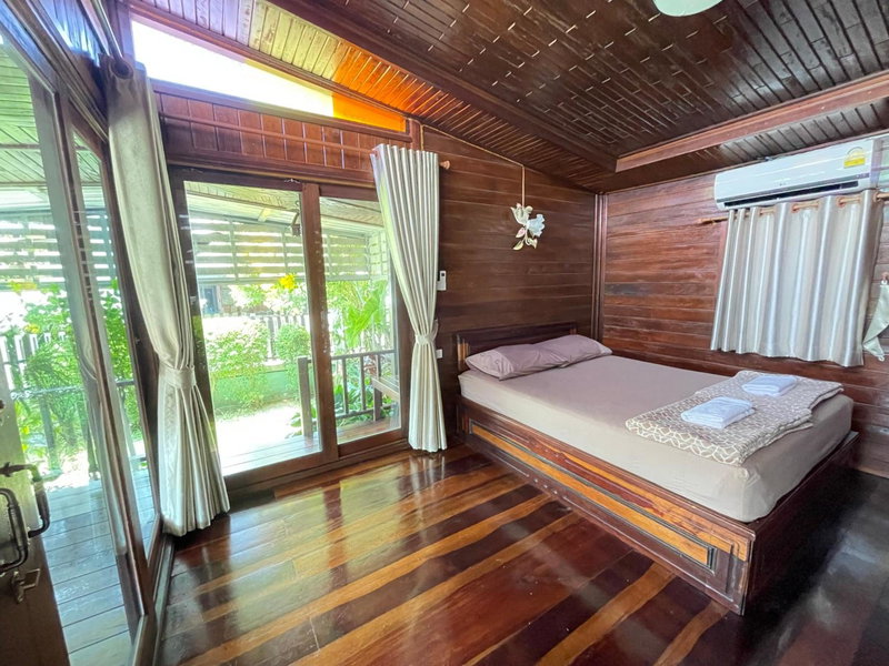 Ruen Orathai Resort, Prachuap Khiri Khan, Thailand