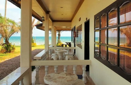 Bansaithong Beach Resort, Bang Saphan Noi, Thailand