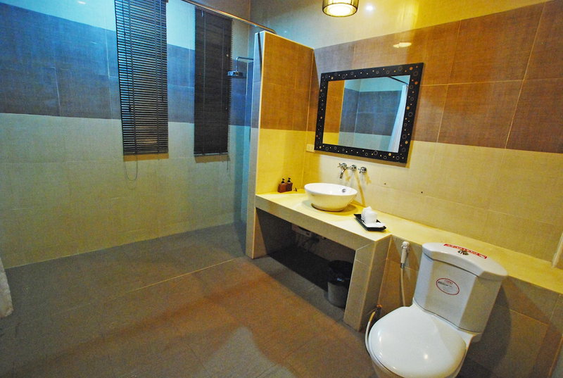 Bansaithong Beach Resort, Bang Saphan Noi, Thailand