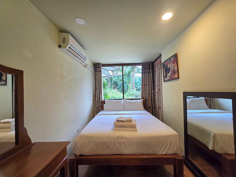 Krabi Green Hill Pool Villas, Krabi, Thailand