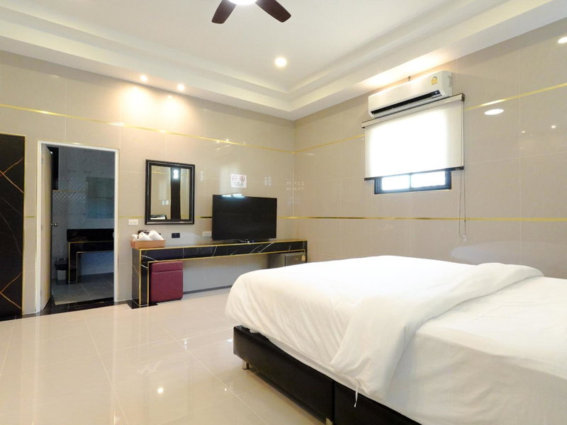 Top Pool Villa Pattaya, Pattaya Central, Thailand