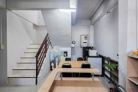 Freesia Guesthouse Klong Luang, Khlong Luang, Thailand