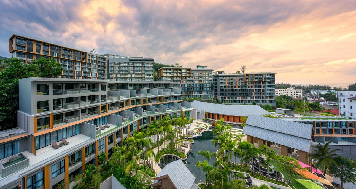 Hotel · Mida Grande Resort Phuket Official Account, Surin Beach