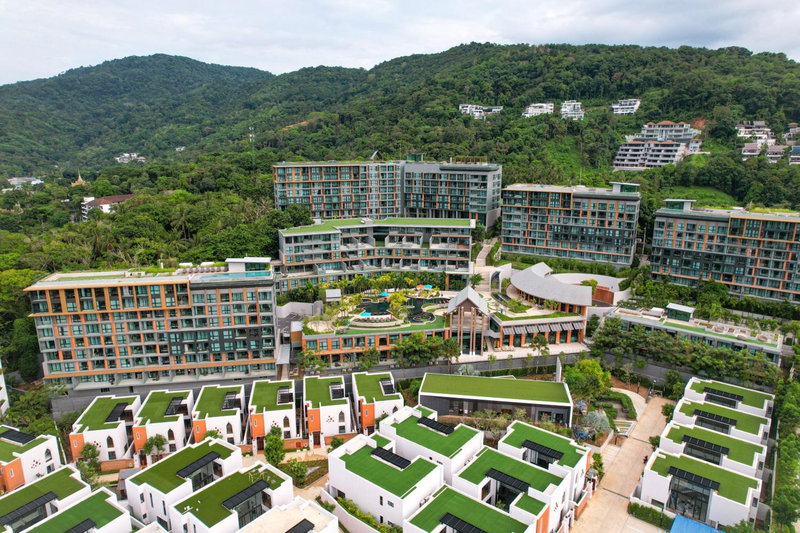 Mida Grande Resort Phuket Official Account, Surin Beach, Thailand