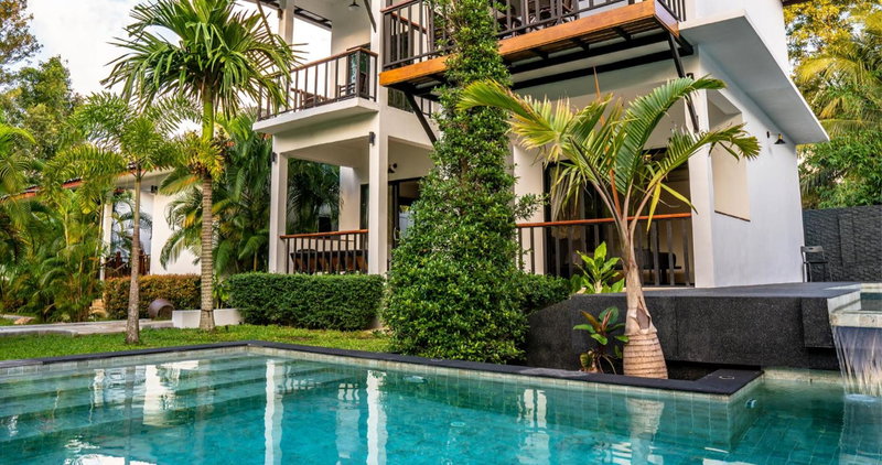 Aqua Suites, Wok Tum, Thailand