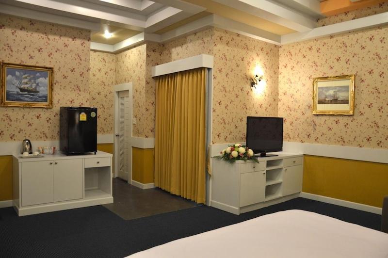 Raya Grand Hotel, Nakhon Ratchasima, Thailand