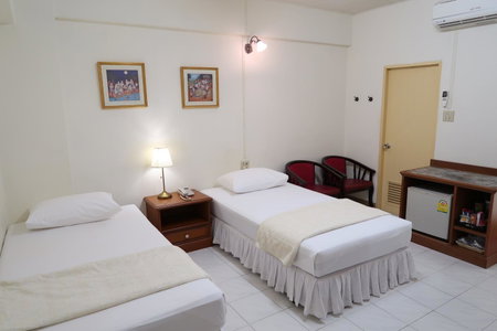 Phawana Sweet Hotel, Bangkok, Thailand
