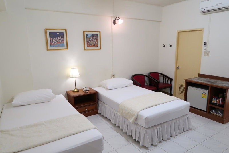 Phawana Sweet Hotel, Bangkok, Thailand