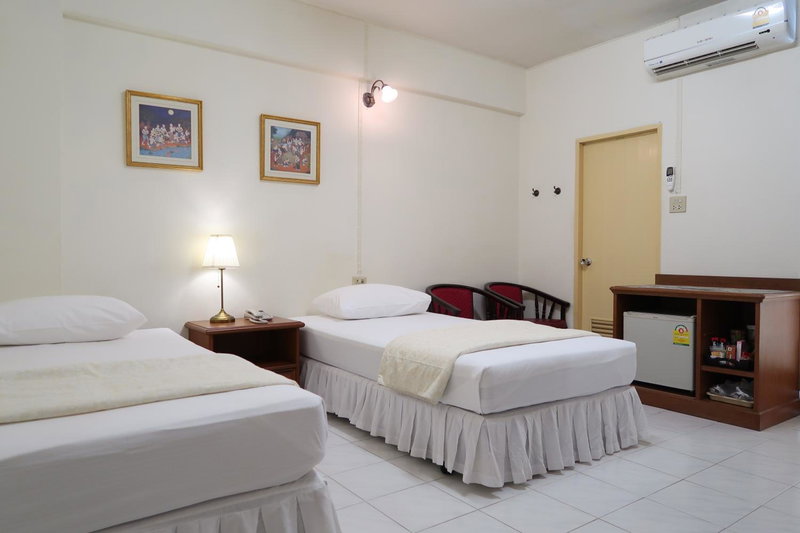 Phawana Sweet Hotel, Bangkok, Thailand