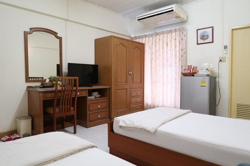Phawana Sweet Hotel, Bangkok, Thailand