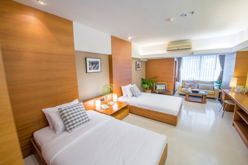 Laemtong Serviced Apartment, Si Racha, Thailand
