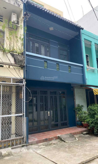 House for rent in Ho Chi Minh City, Vietnam · District 11 · 2 rooms, 2 baths