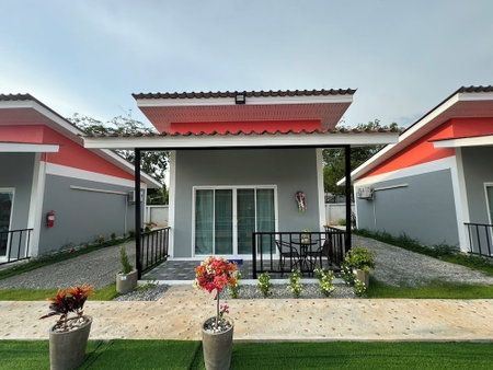 Patcharee Resort, Wichit, Thailand