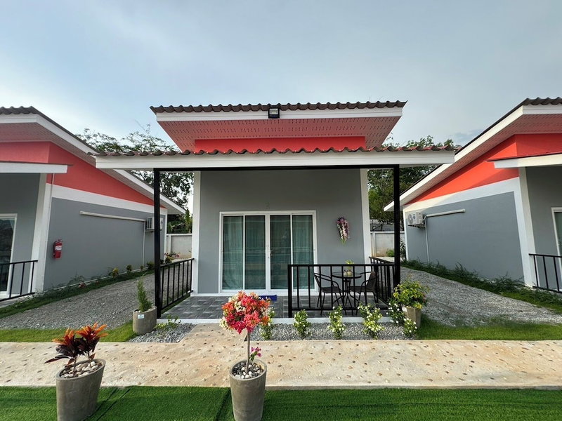 Patcharee Resort, Wichit, Thailand