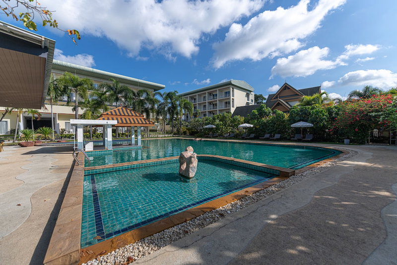 Blue Beach Grand Resort and Spa, Rawai, Thailand