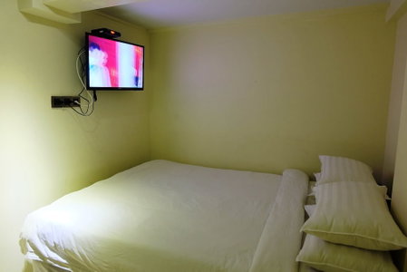 Au Bon Hostel, Bangkok, Thailand