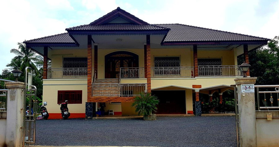 Khwahol Guesthouse, Don Sak, Thailand