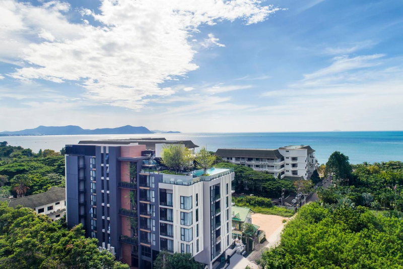 Seaphere Pattaya Hotel by Elite Suites, Na Jomtien, Thailand
