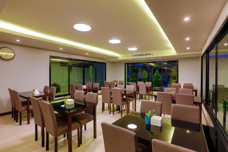Rung Aroon Hotel By Le Siri, Chiang Mai, Thailand