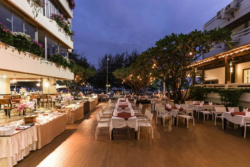 Methavalai Hotel, Cha Am, Thailand