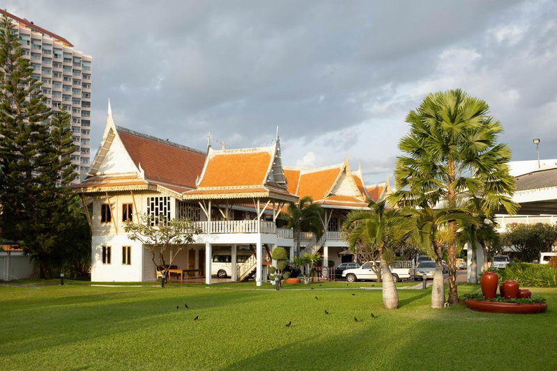 Methavalai Hotel, Cha Am, Thailand