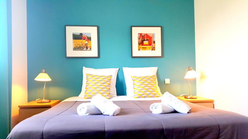 Hotel Sable Et Soleil - Port, Plage & Jacuzzi privé, Fréjus, France