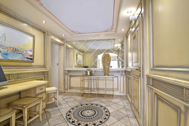 Hôtel Le Rocher, Calvi, France