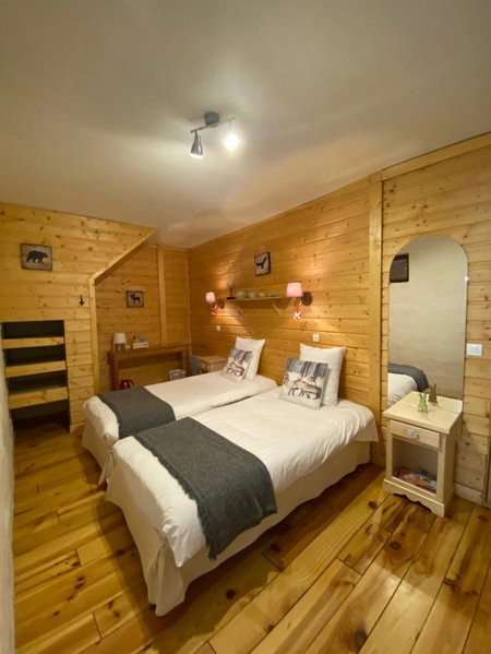 Auberge De La Forêt - Hôtel, Auris, France