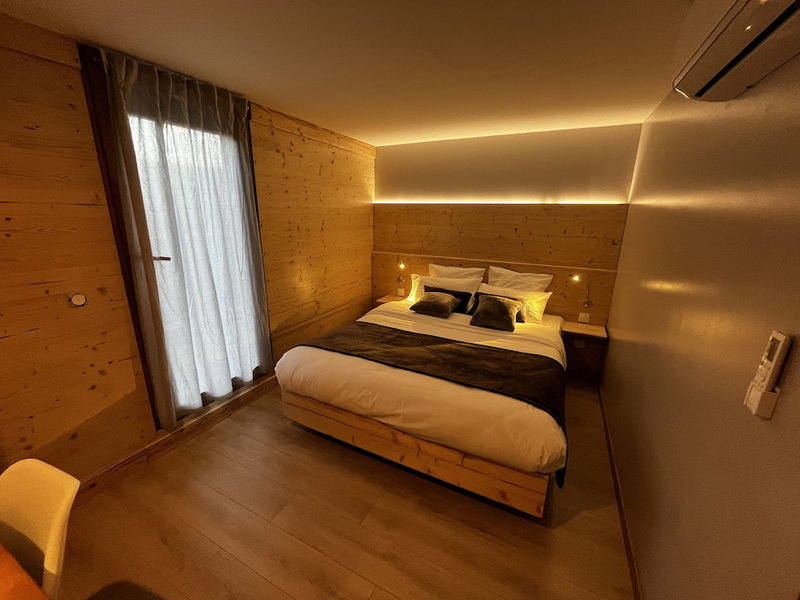 9Wagram Hôtel, Le Mans, France