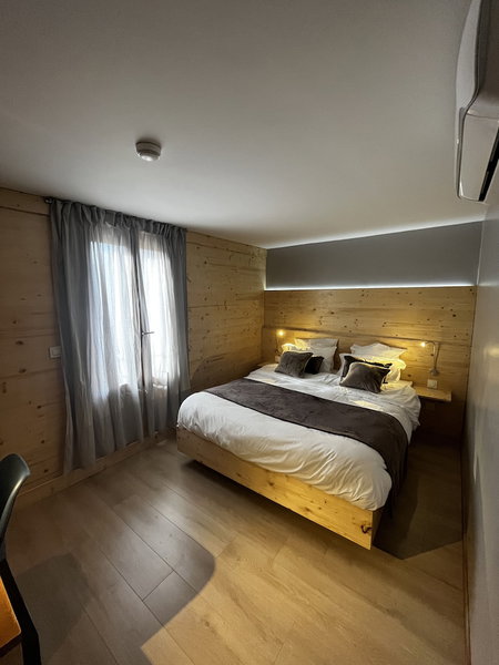 9Wagram Hôtel, Le Mans, France
