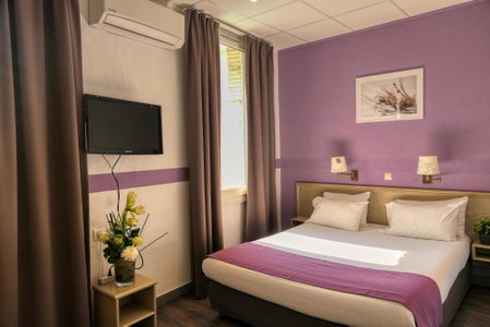 Cit'Hotel Le Louvre Orange, Orange, France