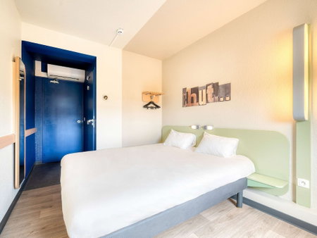 ibis budget Versailles Trappes, Trappes, France